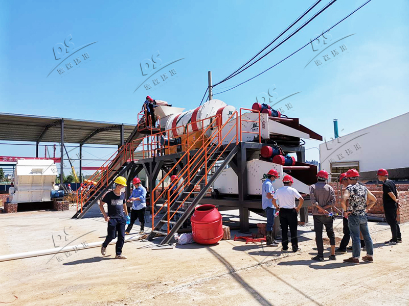 鉻污染土壤淋洗修復現(xiàn)場